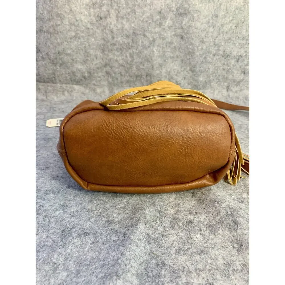 NWT GB Girls Boho Fringe Purse, Vegan Leather Boho Festival Bag Crossbody Adjust